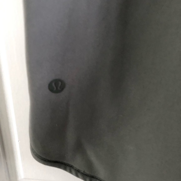 Lululemon On the Fly Skirt - Picture 4 of 5